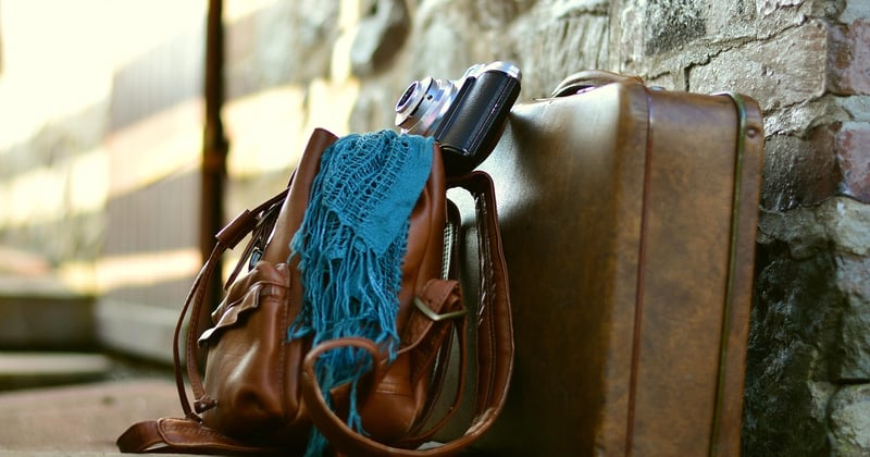 La valise parfaite en sac à dos : le guide pour tout emporter léger